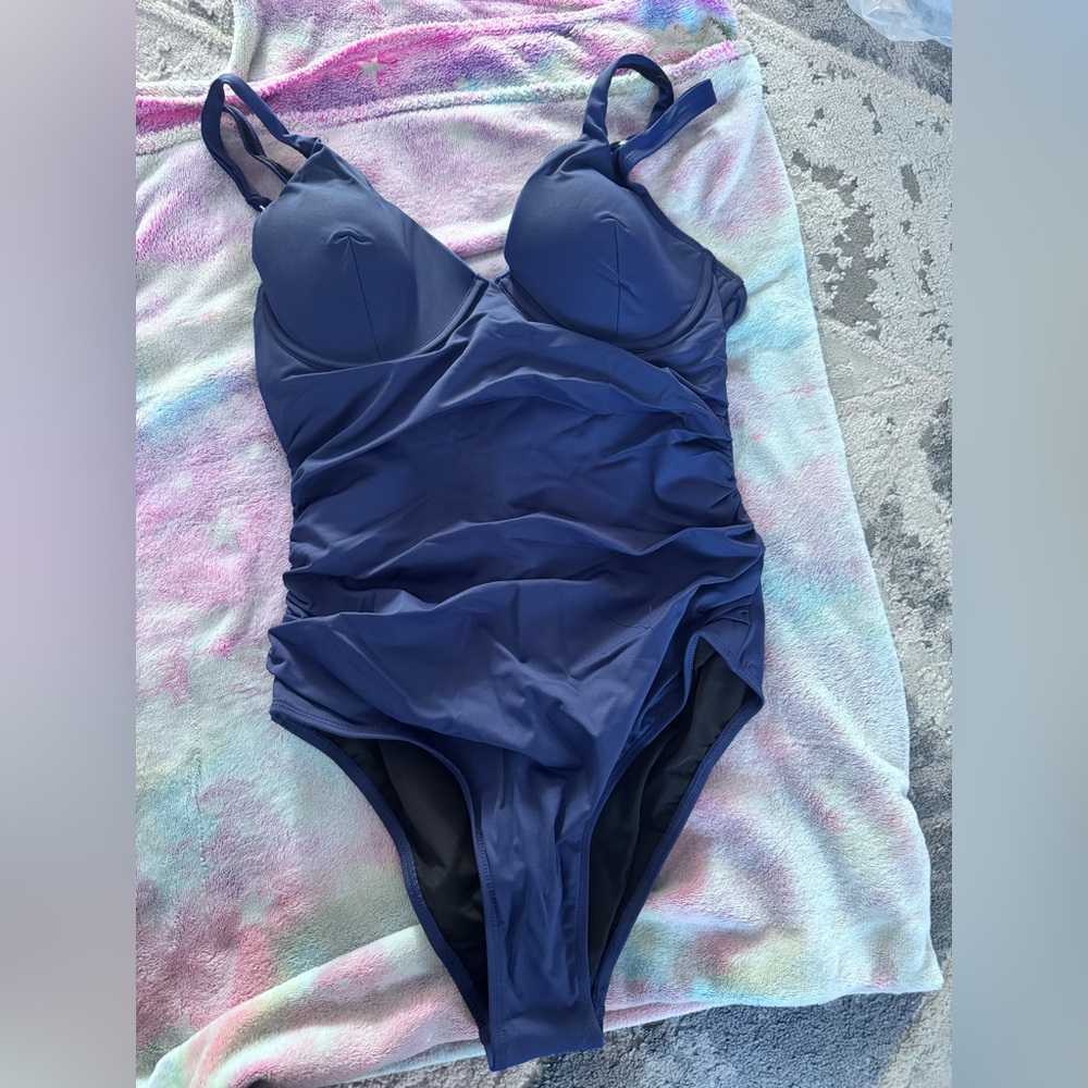 Cupshe Blue Bust Enhancing Slim & Sculpt One-Piece - Picture 5 of 6
